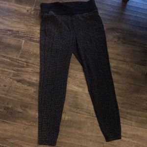 Old Navy Active Leggings